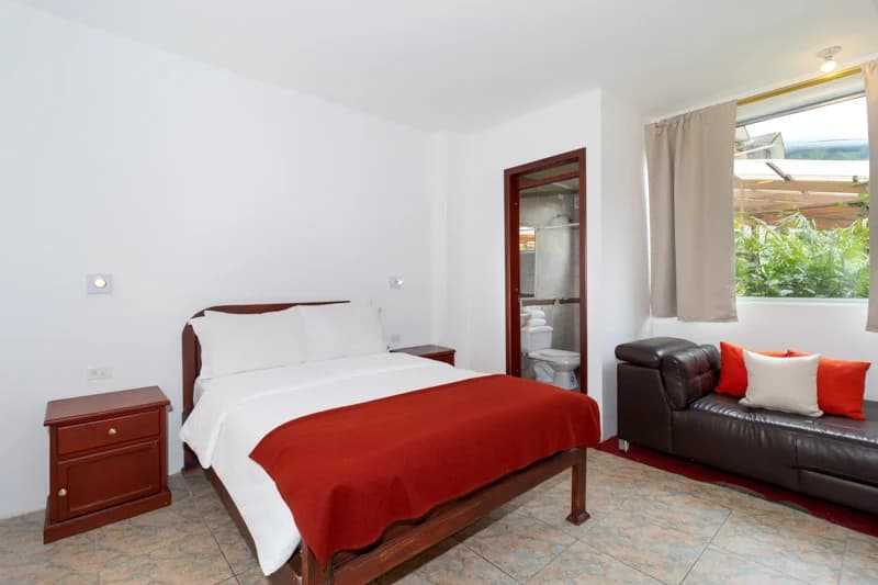 Habitación Matrimonial C — Planta Baja 1
